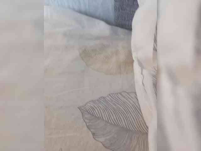 AstahichAlena webcam