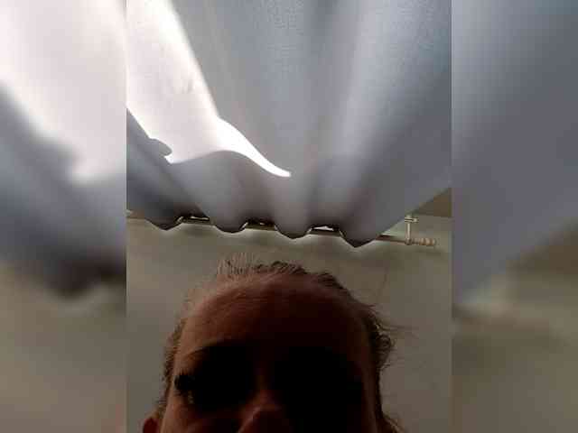 AstahichAlena webcam