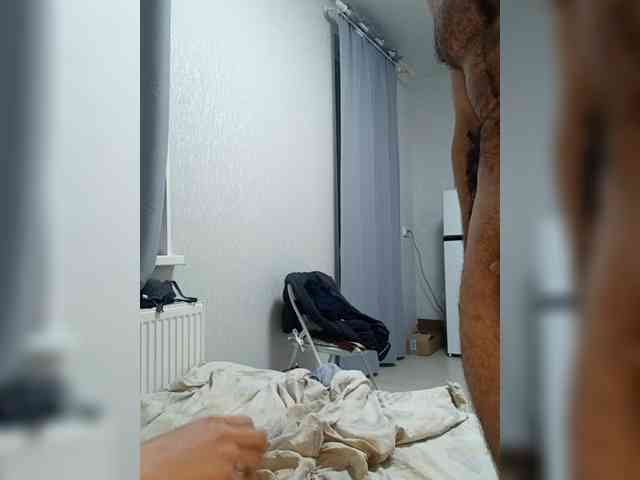 AstahichAlena webcam