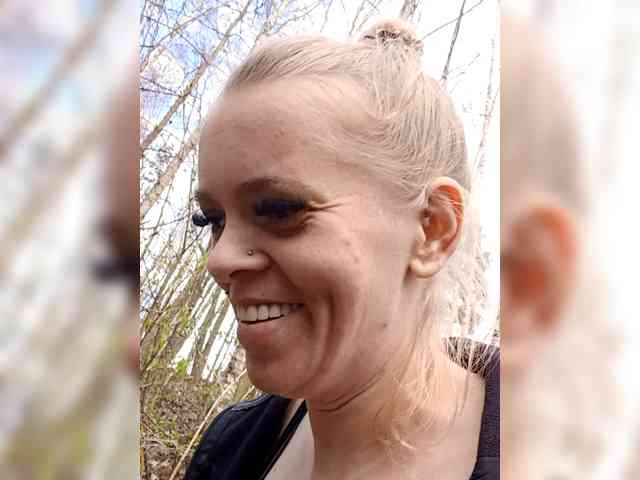 AstahichAlena webcam