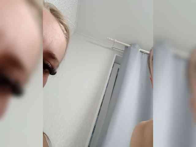 AstahichAlena webcam