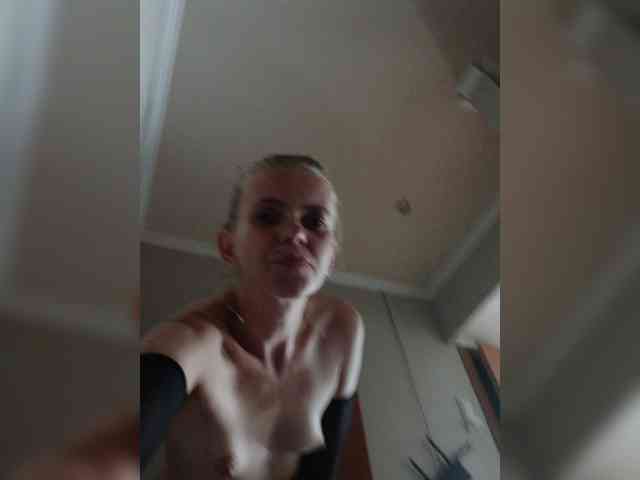 Adrenalinki0816 webcam