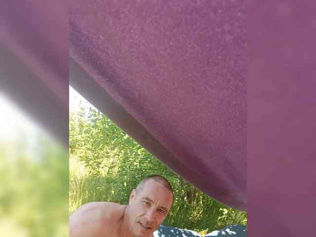 Adrenalinki0816 webcam