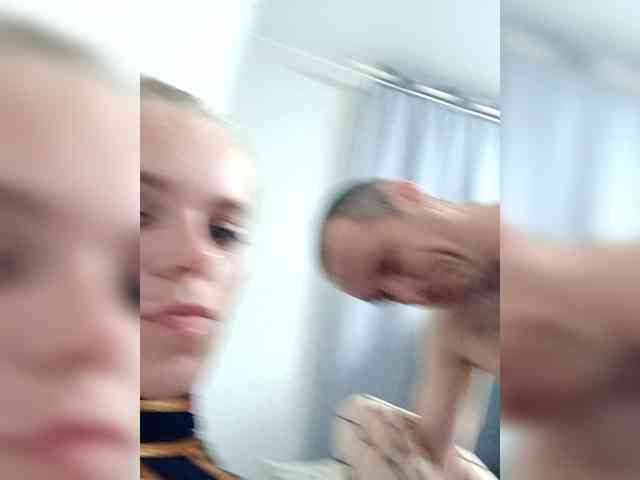 Adrenalinki0816 webcam