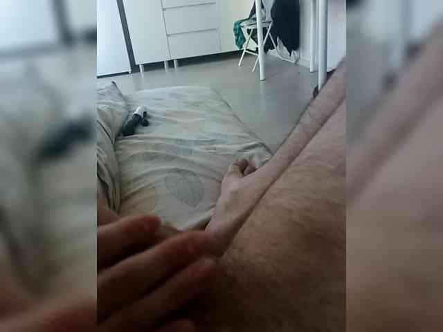 AstahichAlena webcam