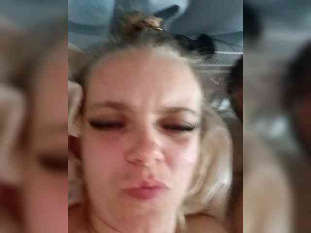 AstahichAlena webcam