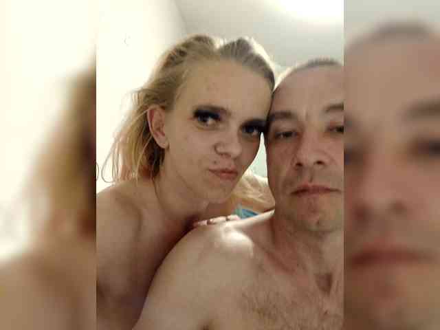 AstahichAlena webcam