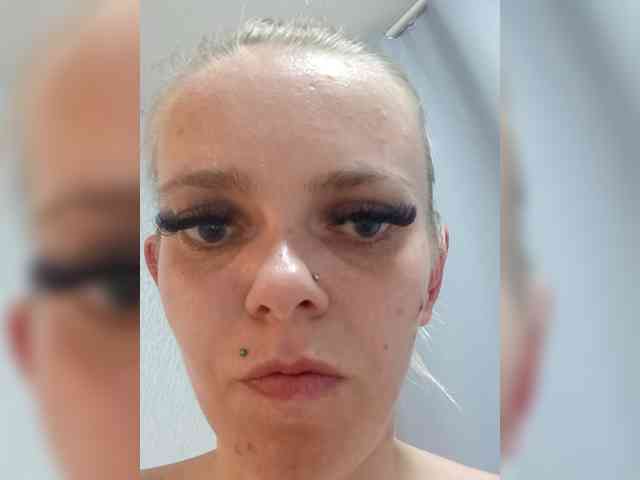 AstahichAlena webcam