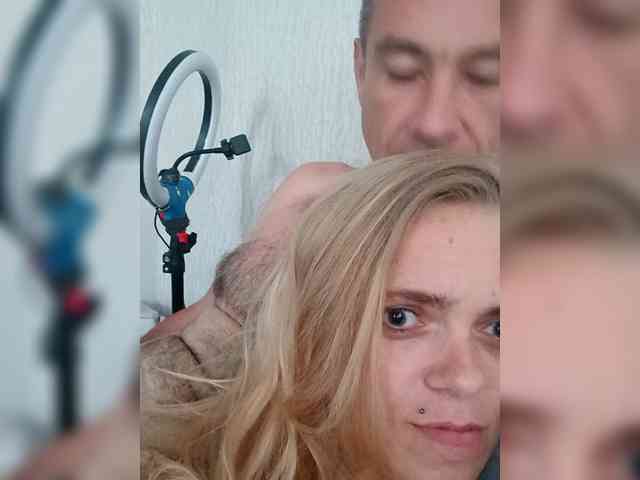 Adrenalinki0816 webcam