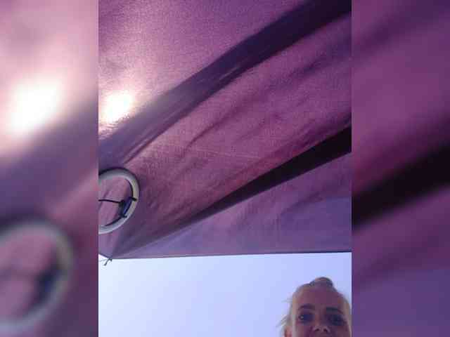 Adrenalinki0816 webcam