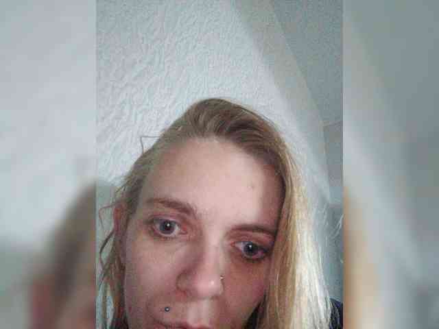 Adrenalinki0816 webcam