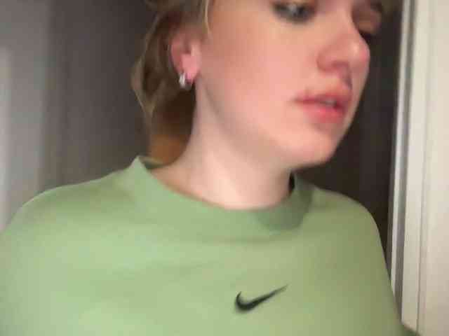 Samanthaaashow webcam