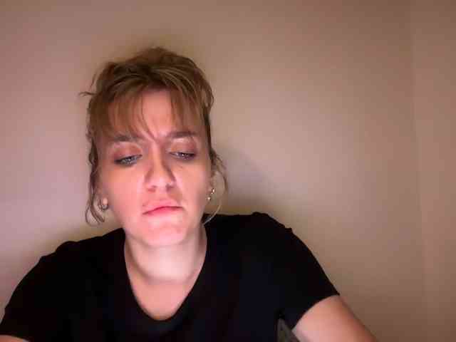 Samanthaaashow webcam
