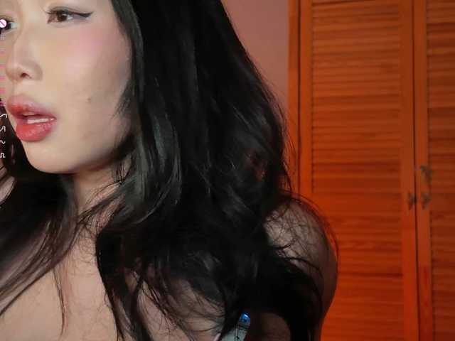 darsya live cam on BongaCams