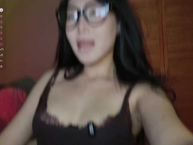 darsya live cam on BongaCams