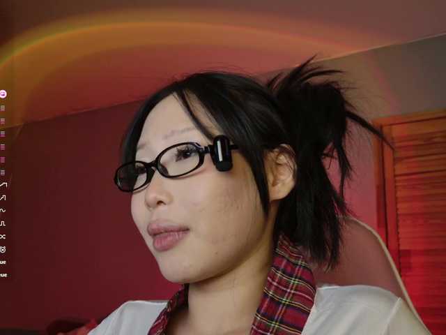 darsya live cam on BongaCams