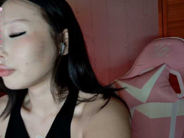 darsya live cam on BongaCams
