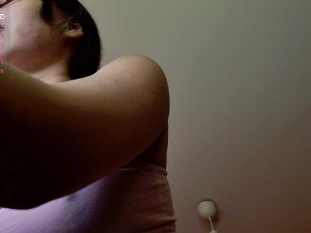 darsya live cam on BongaCams
