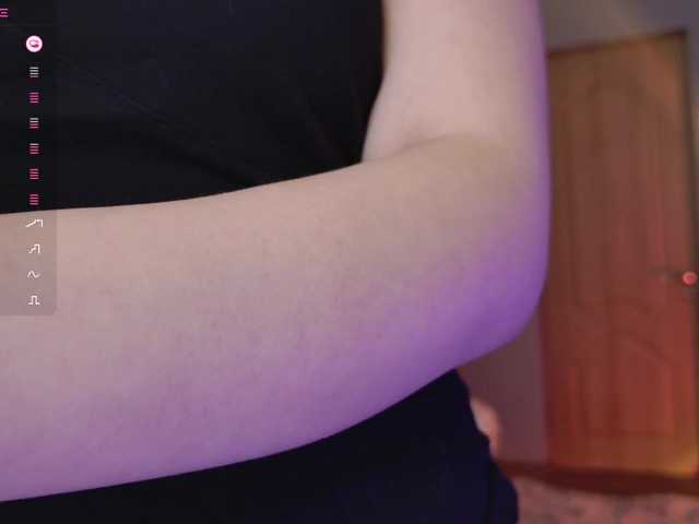 darsya live cam on BongaCams