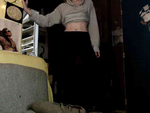 Evilyna_Jolie webcam