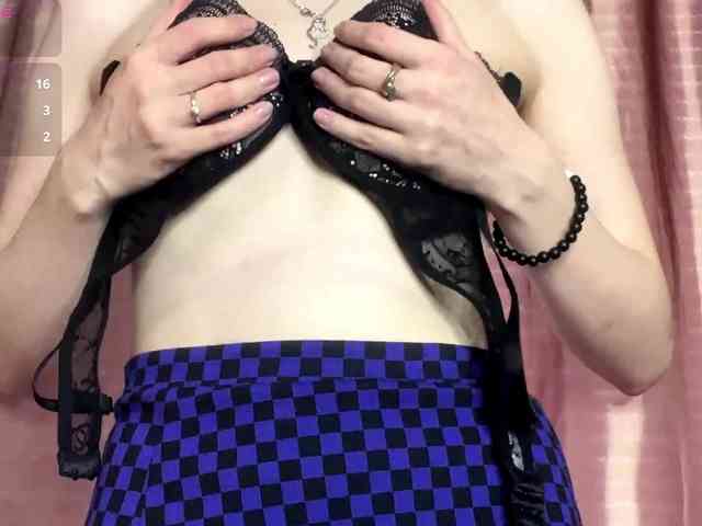 ShantaySisson webcam