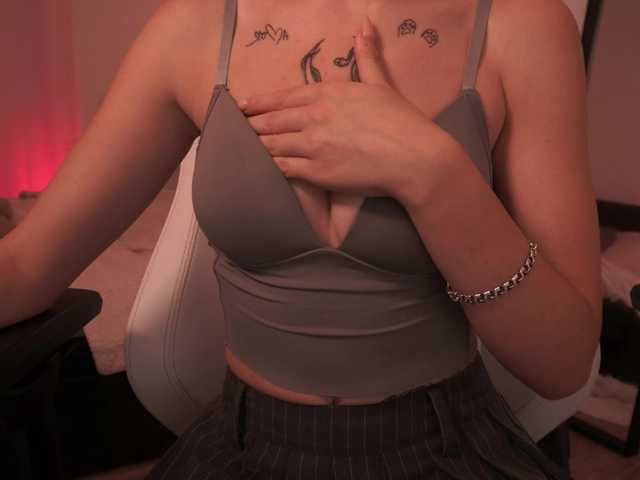 BlackkStorm live webcam show