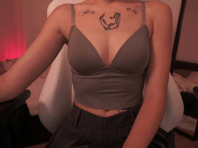 BlackkStorm live webcam show