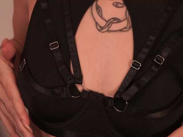 BlackkStorm live cam on BongaCams