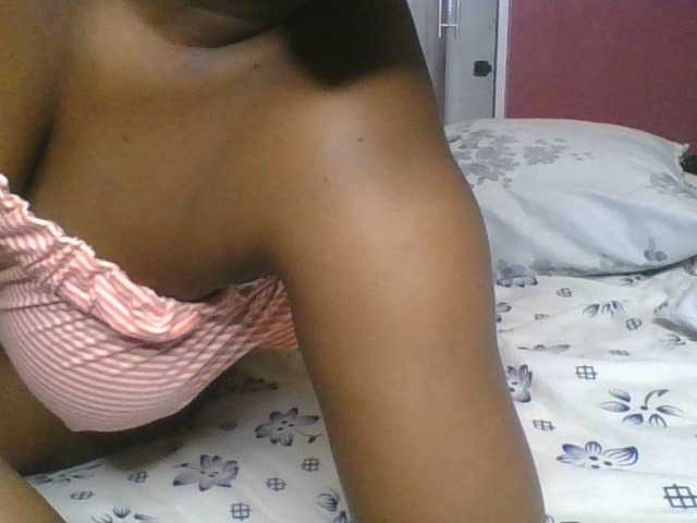 EbonyChocolateAss live cam on BongaCams
