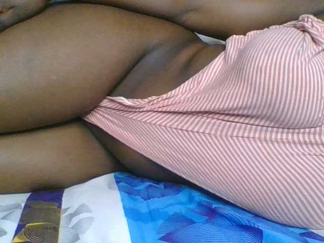 EbonyChocolateAss live cam on BongaCams