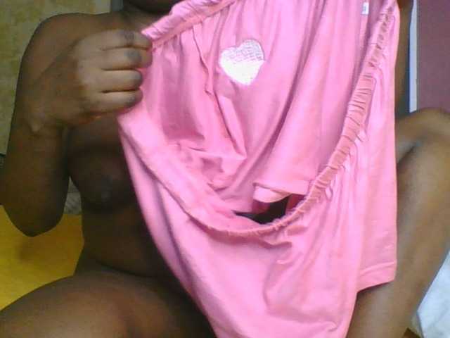 EbonyChocolateAss live cam on BongaCams