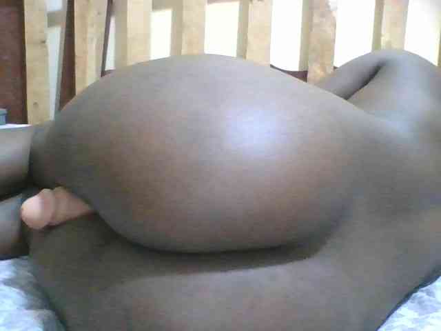 EbonyChocolateAss webcam