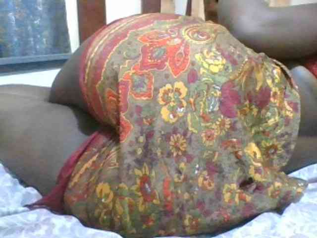 EbonyChocolateAss webcam