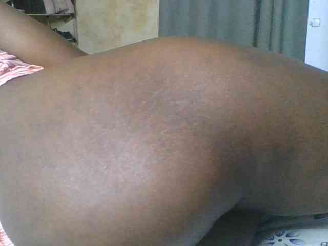 EbonyChocolateAss webcam