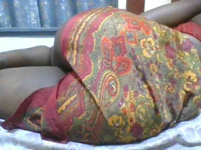 EbonyChocolateAss webcam