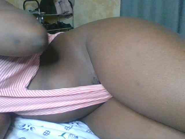 EbonyChocolateAss webcam
