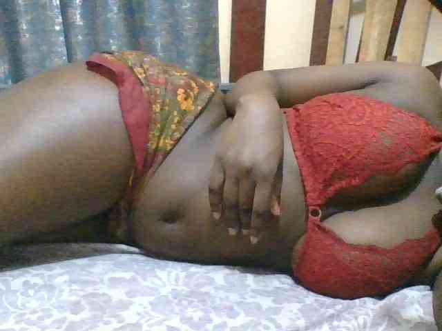 EbonyChocolateAss webcam