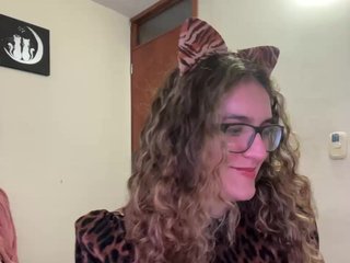 LuanaPowerful Porn Show