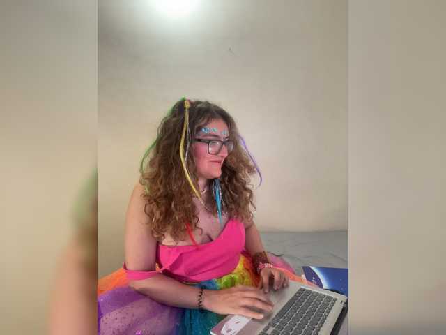 LuanaPowerful live cam preview