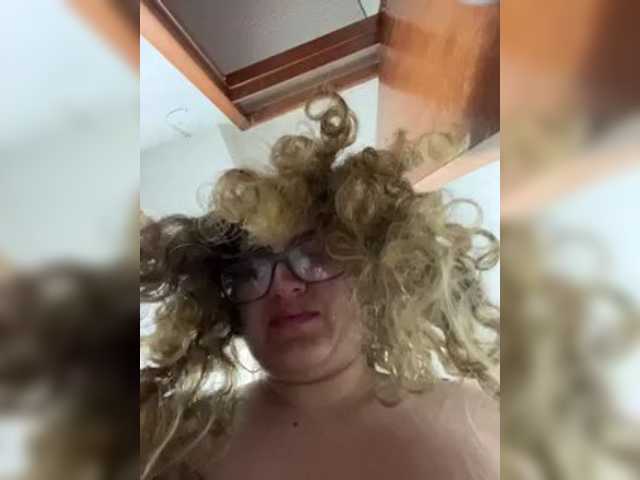 LuanaPowerful
