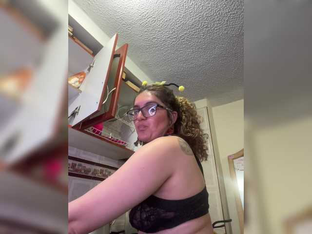 LuanaPowerful live cam on BongaCams