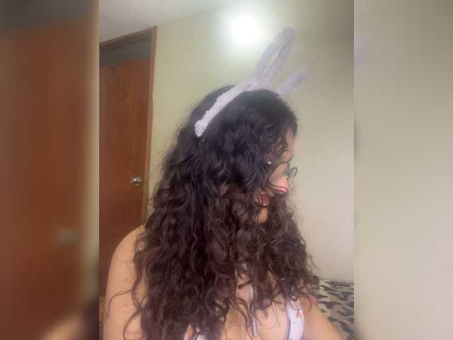LuanaPowerful webcam