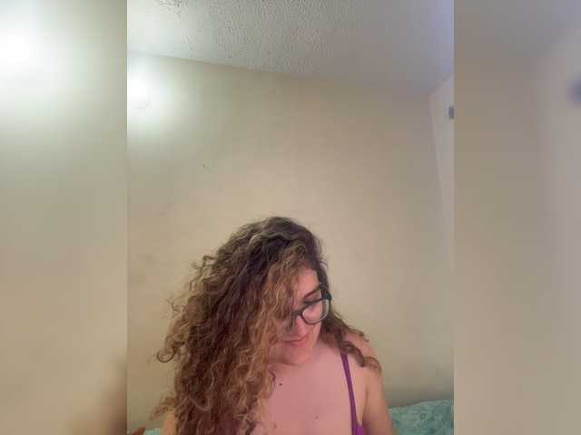LuanaPowerful live cam on BongaCams