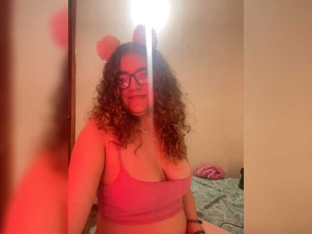 LuanaPowerful live cam on BongaCams