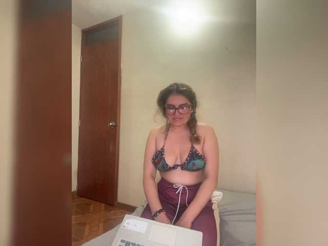 LuanaPowerful live cam preview