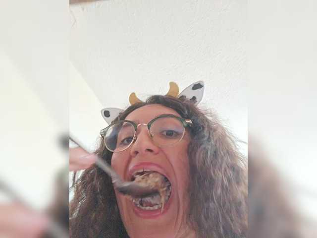 LuanaPowerful