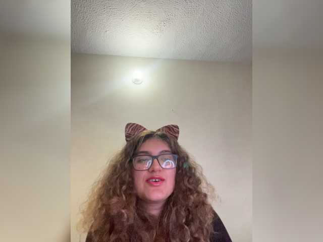 LuanaPowerful live cam on BongaCams