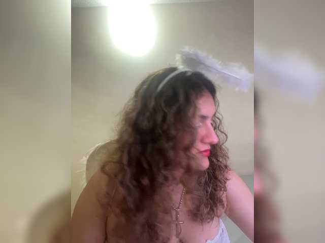 LuanaPowerful live cam on BongaCams