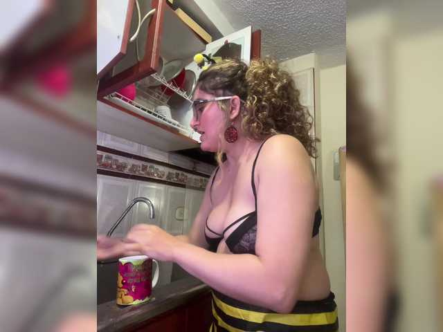 LuanaPowerful live cam on BongaCams