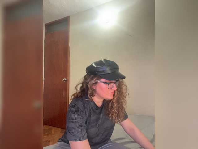 LuanaPowerful live cam on BongaCams